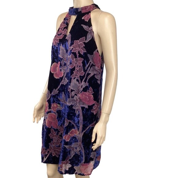 Skies Are Blue Velvet Floral Halter Dress Size Medium Shift Keyhole - Picture 4 of 8